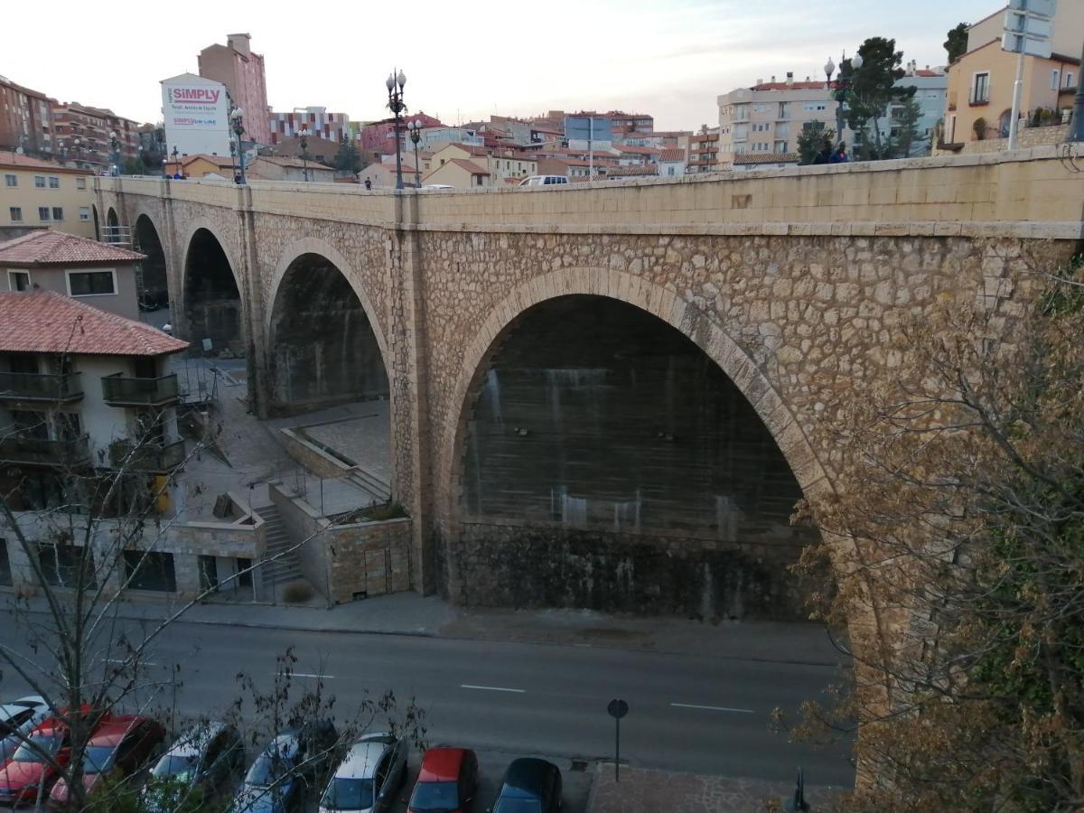Estudios Los Arcos Teruel Exteriör bild