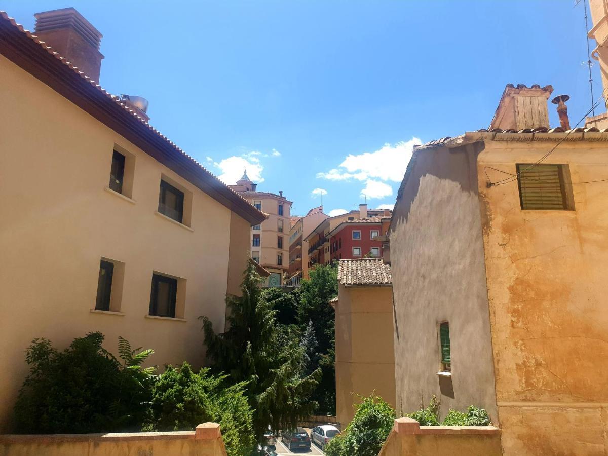 Estudios Los Arcos Teruel Exteriör bild
